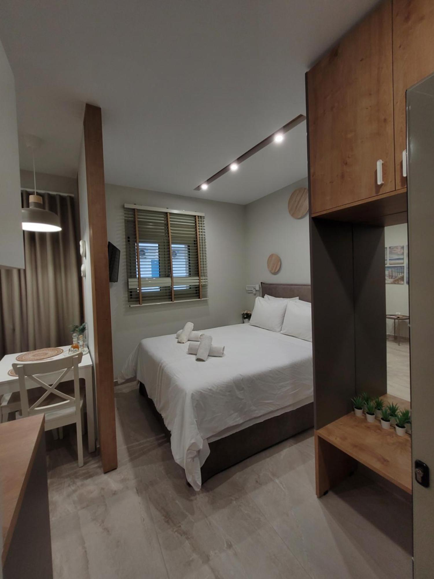 Armonia Small Luxury Apartments Ierápetra Exterior foto